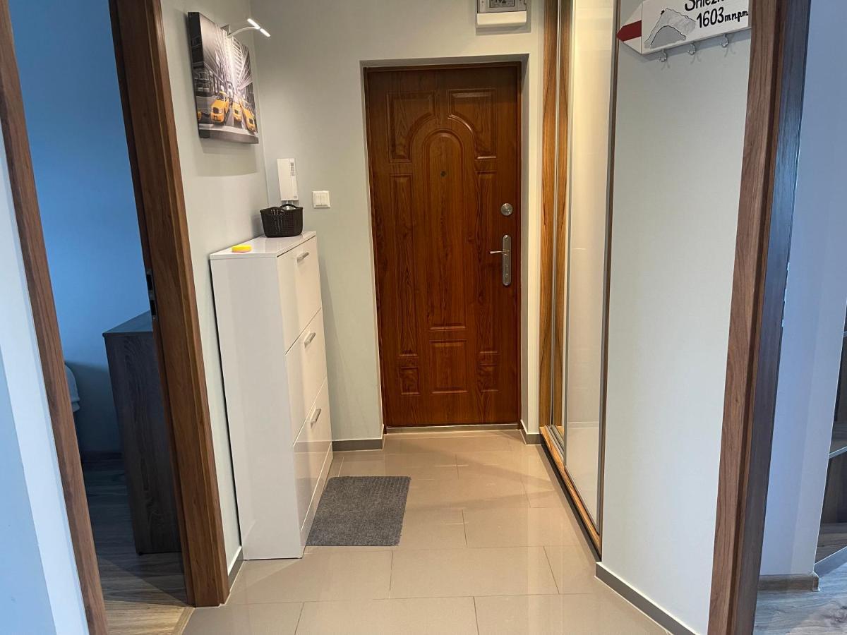 Apartament Z Widokiem Jelenia Góra Esterno foto