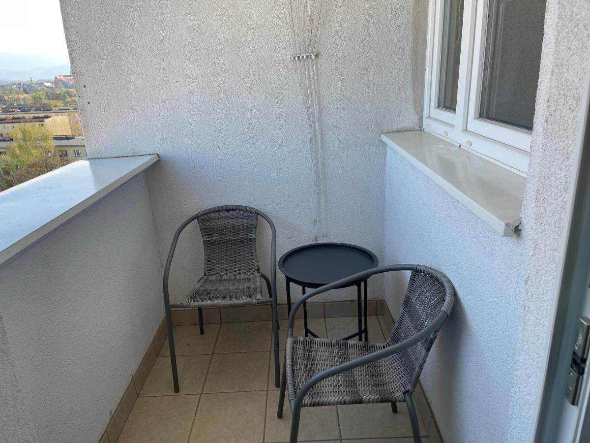 Apartament Z Widokiem Jelenia Góra Esterno foto
